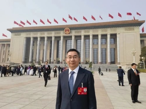 委员建议推动AI技术下沉以“人工智能+”赋能体育强国